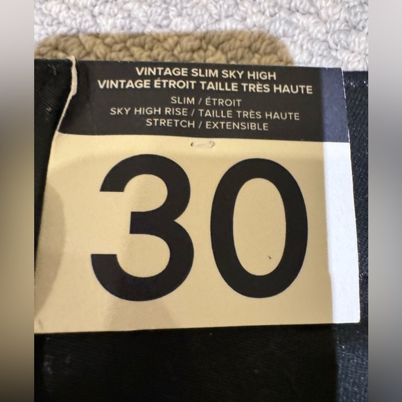 🌸Gap coated sky high slim jeans - Picture 9 of 9